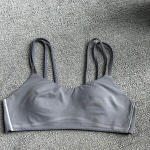 Lululemon Athletica Gray Sports Bra Seamless Design